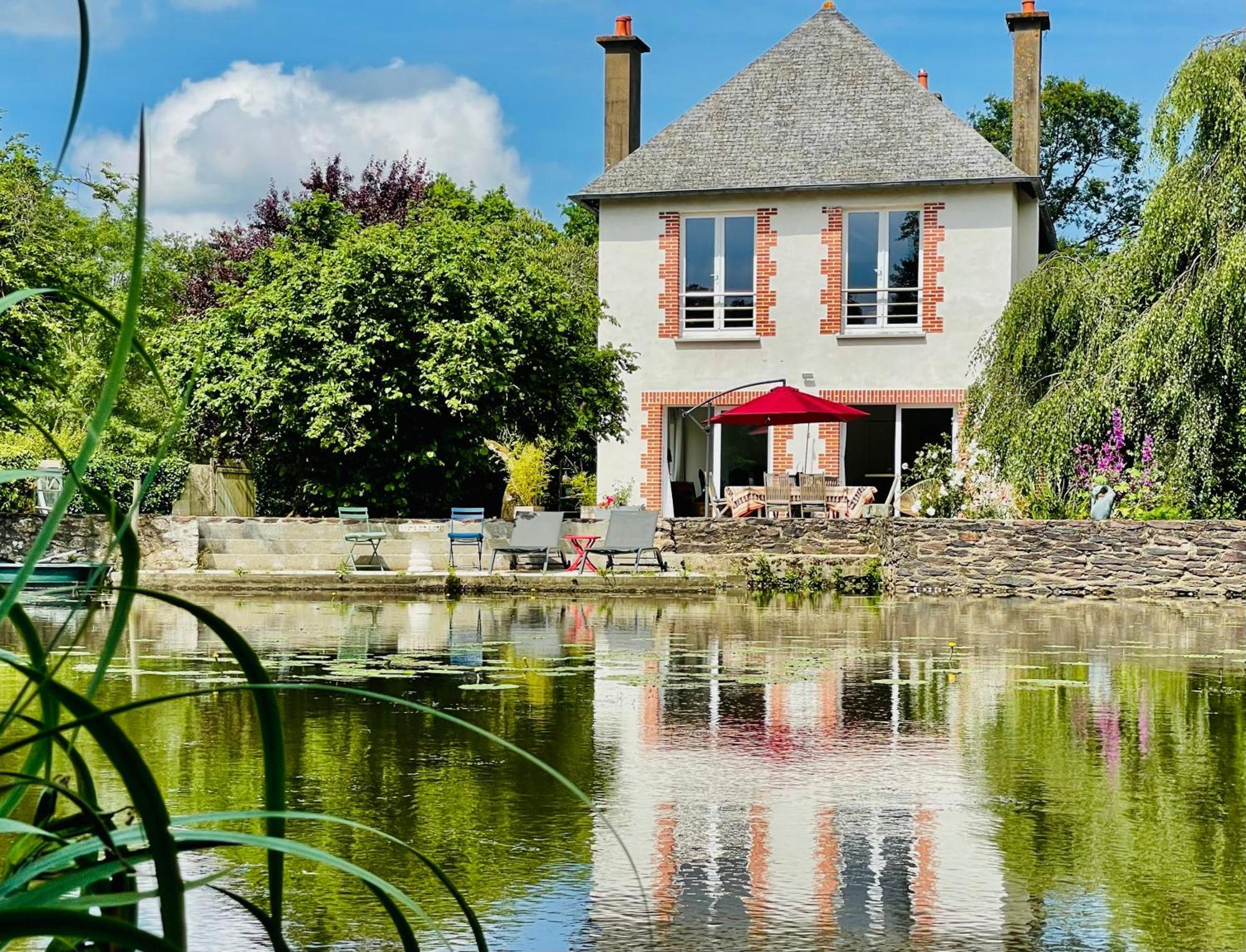 Le Moulin De Bury, Maison De Campagne Au Bord De La Riviere A 13 Kms Au Sud De Rennes Chavagne Екстер'єр фото